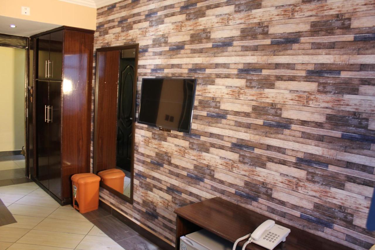 Airport Landing Hotel Nairobi Extérieur photo