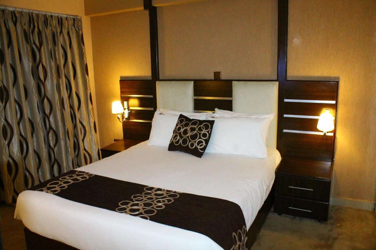 Airport Landing Hotel Nairobi Extérieur photo
