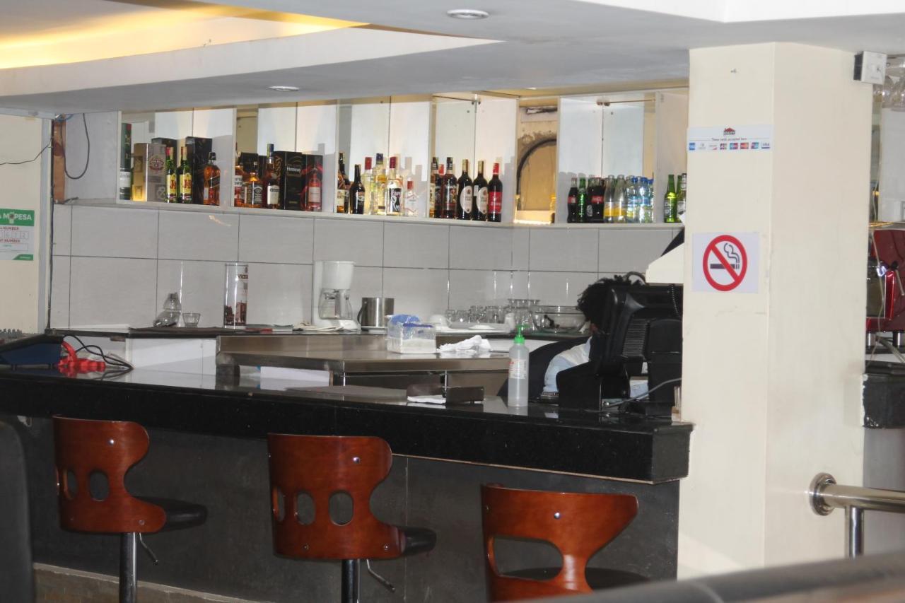 Airport Landing Hotel Nairobi Extérieur photo
