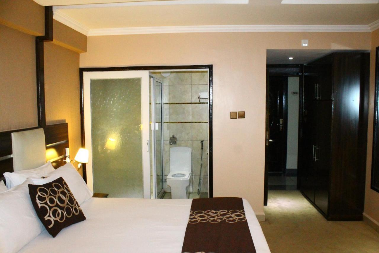 Airport Landing Hotel Nairobi Extérieur photo